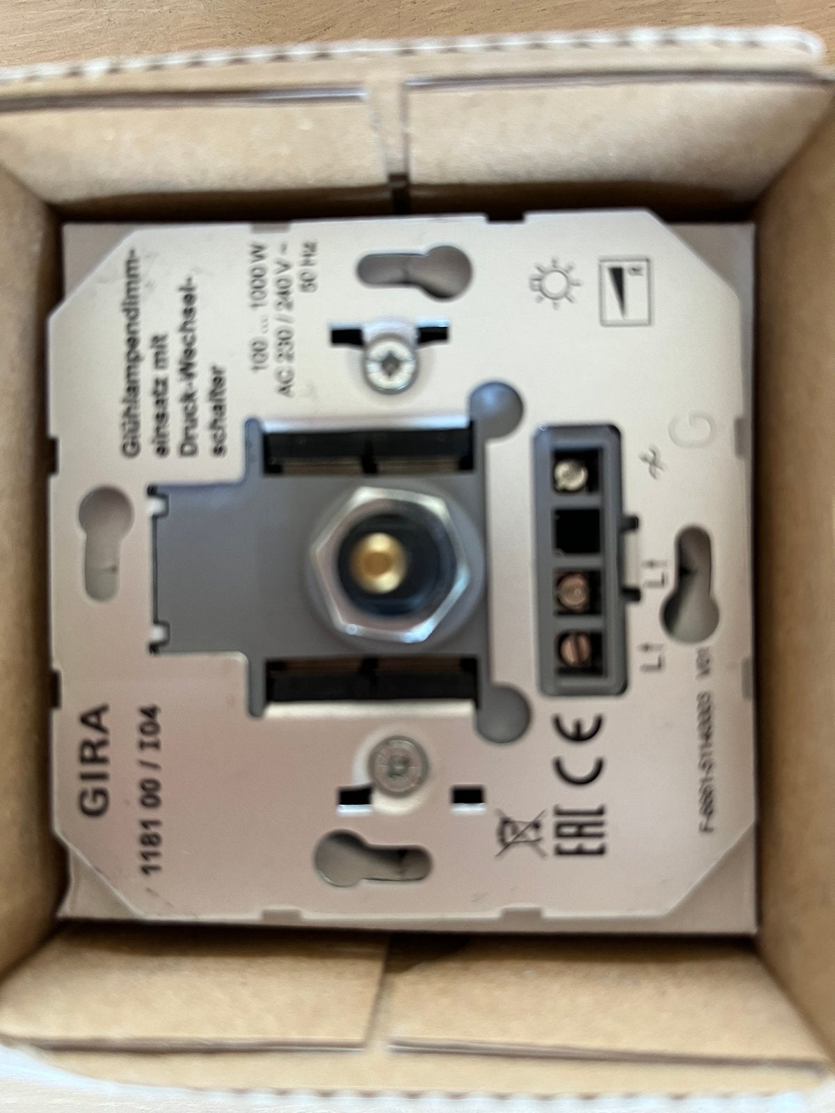 Twee gira dimmers, Ophalen, Nieuw, Schakelaar