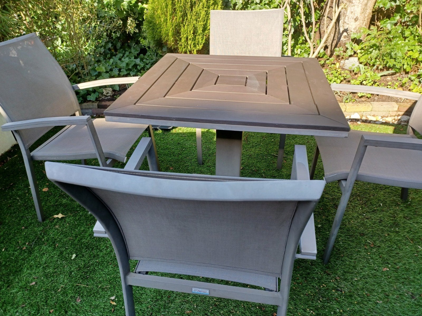 Tuinset met 4 stoelen/ tafel / kussens Fiore Garden, Tuin en Terras, Ophalen, 4 zitplaatsen, Gebruikt, Aluminium