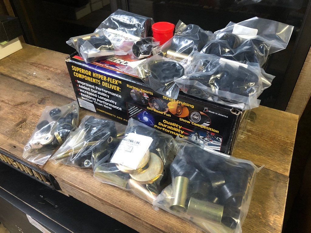 Energy Suspension rubbers bushing set - Datsun 260z 280z