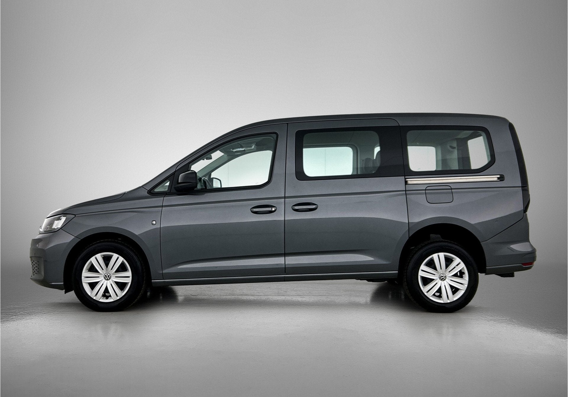 Volkswagen Caddy Maxi 1.5 TSI Life Direct Leverbaar! Rolstoe, Auto's, Voorwielaandrijving, 12 maanden, Stof, Euro 6