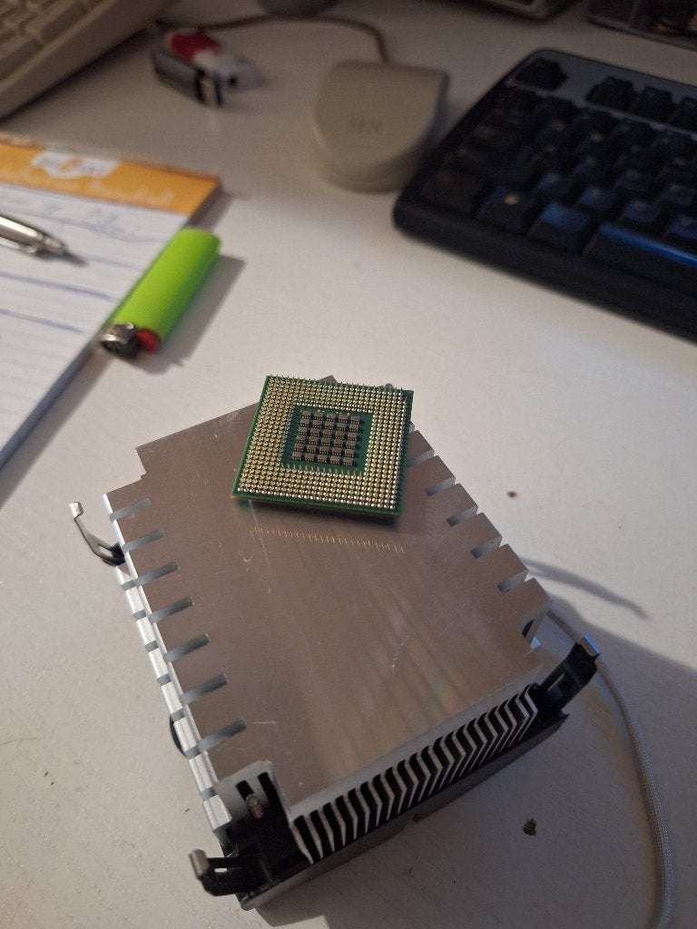 Intel pentium 4 2,80ghz CPU + fan, Computers en Software, Processors, Gebruikt, Socket 478, Intel Pentium, 2 tot 3 Ghz