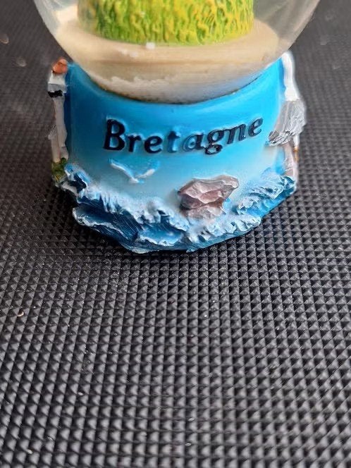 Sneeuwbol vuurtoren Bretagne h, Verzamelen, Beelden en Beeldjes, Ophalen of Verzenden, Zo goed als nieuw, Overige typen