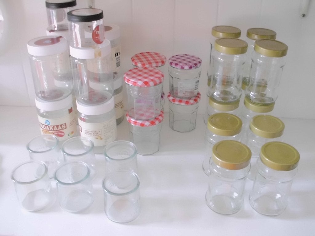IKEA verhuisdoos vol glazen / kunststof potten AH & Bon Mama, Ophalen, Gebruikt, Met deksel, Pot, Bus of Blik