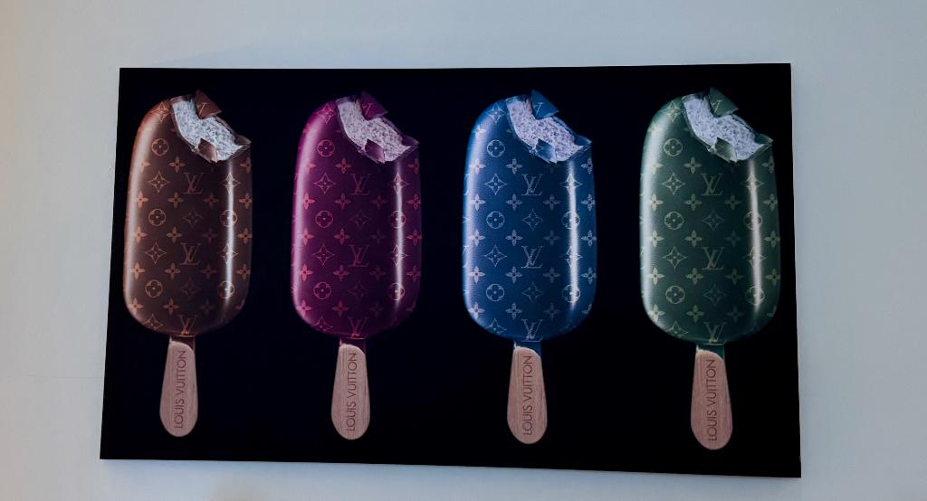 Louis Vuitton Icecream 4 x van Rene Ladenius Digital Art, Ophalen