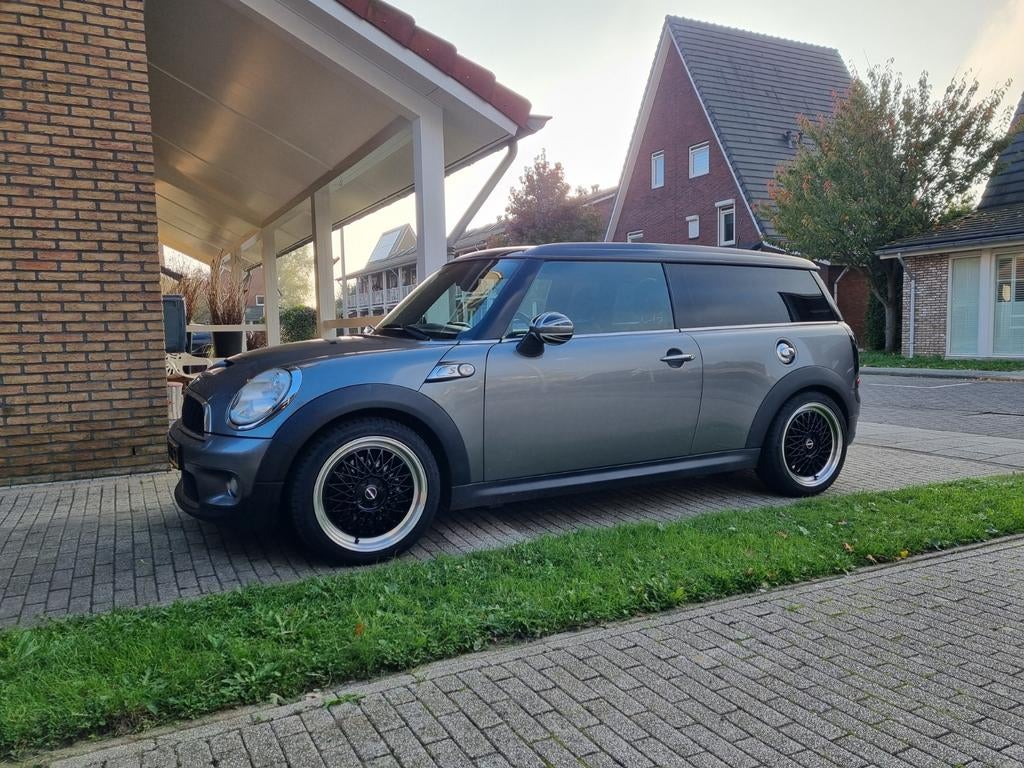 Mini Cooper S Clubman automaat 2010 project/liefhebbersauto, Auto's, 4 cilinders, 1600 cc, Leder, Stationwagon