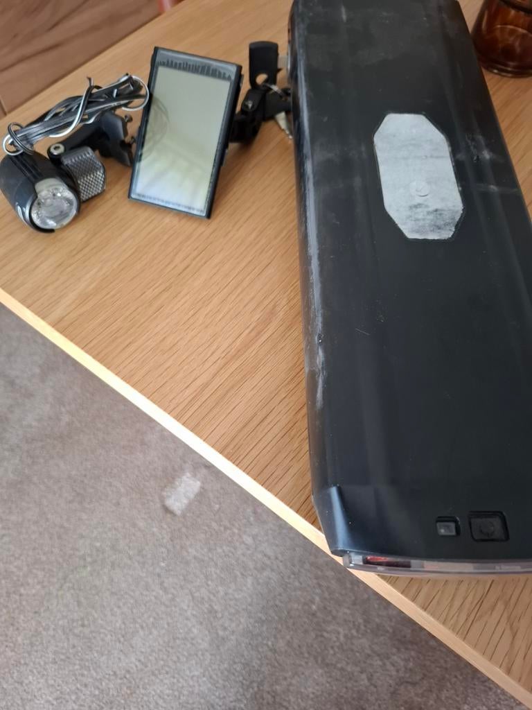 Stella elktrische fiets onderdelen, Zo goed als nieuw, 51 tot 55 cm, 50 km per accu of meer, Ophalen