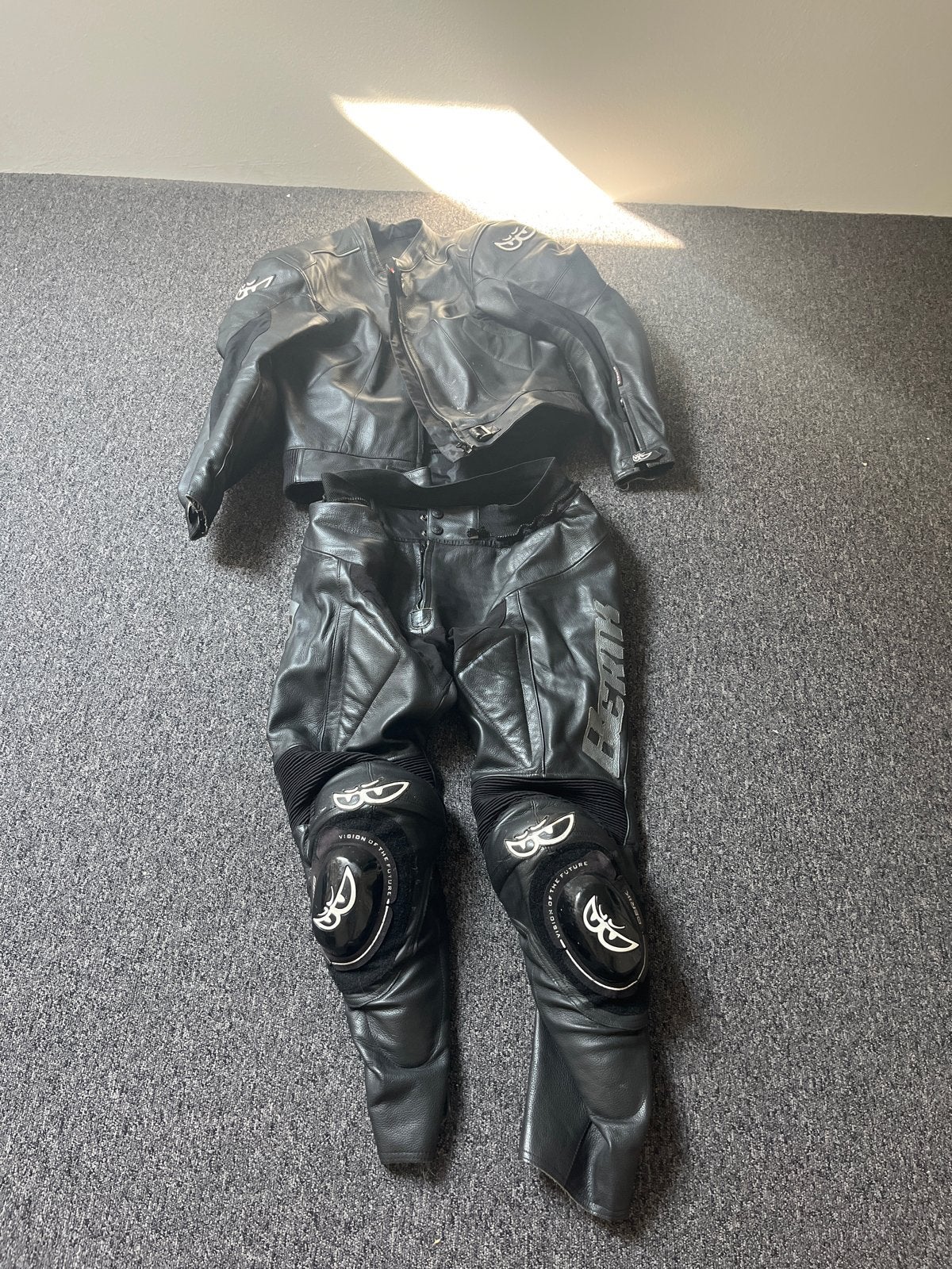Berik leren combipak - Maat 56, Motoren, Kleding | Motorkleding, Ophalen, Tweedehands, Heren, Combipak