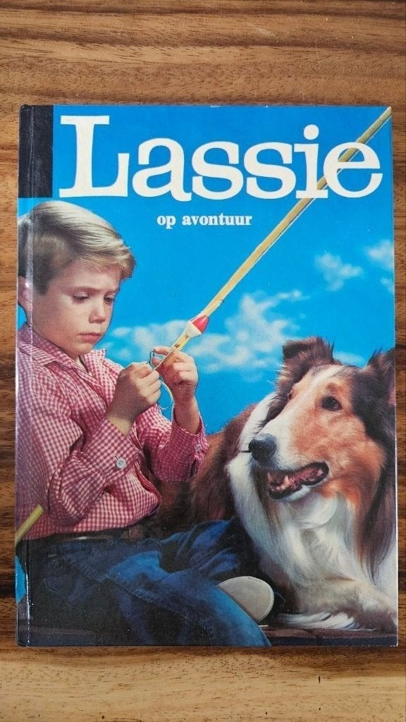 Lassie op avontuur - Zuidnederlandse Uitgeverij, Boeken, Ophalen of Verzenden, Gelezen, Eric Knight, Fictie algemeen