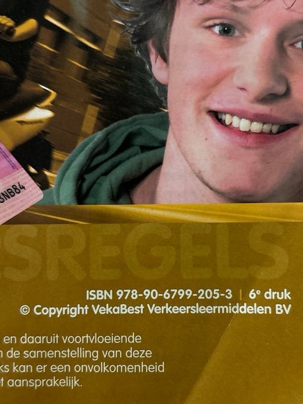 Bromfiets Rijbewijs Am Theorieboek Verkeersregels, Ophalen of Verzenden, Gelezen, Overige niveaus