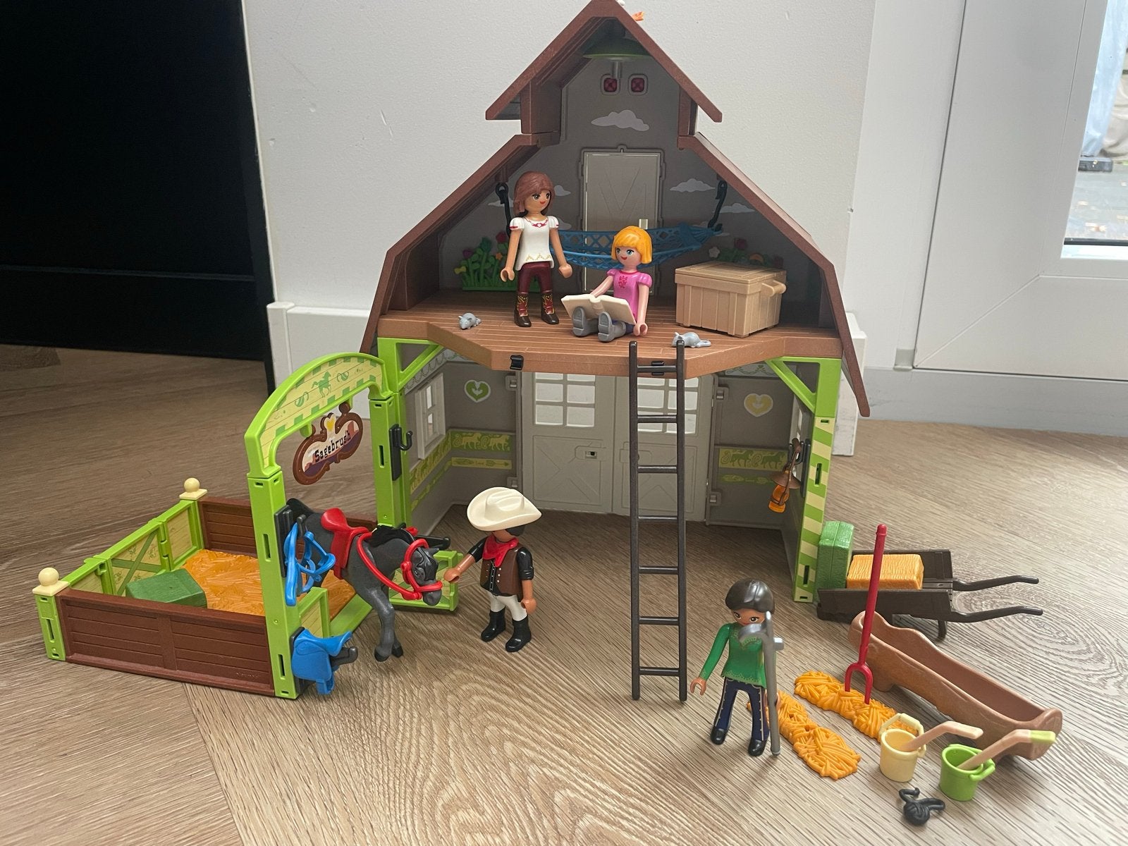 Playmobil Spirit Riding Free Schuur/stal 70118, Gebruikt, Gebouw, Complete set, Ophalen of Verzenden