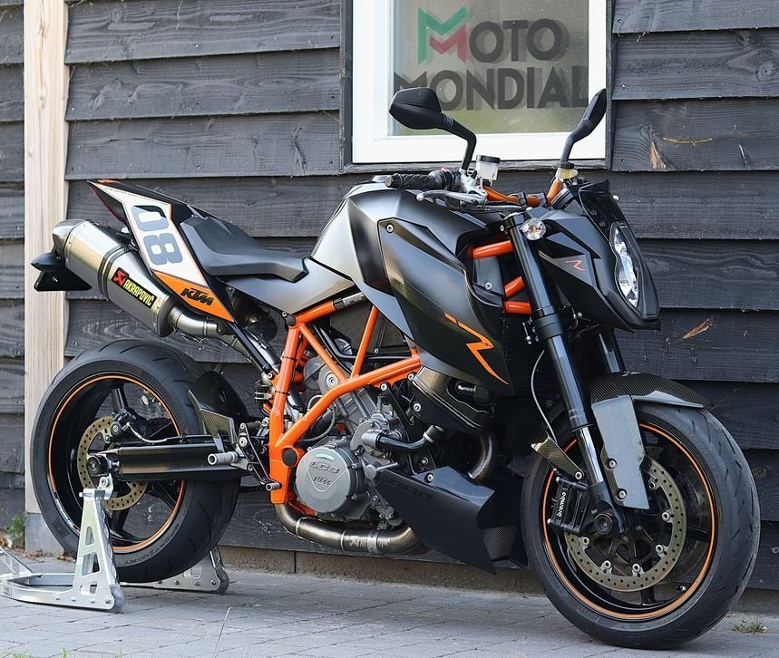 KTM 990 SUPER DUKE R (bj 2008) Akrapovic, 2 cilinders, KTM, Motorrijbewijs A, Bedrijf