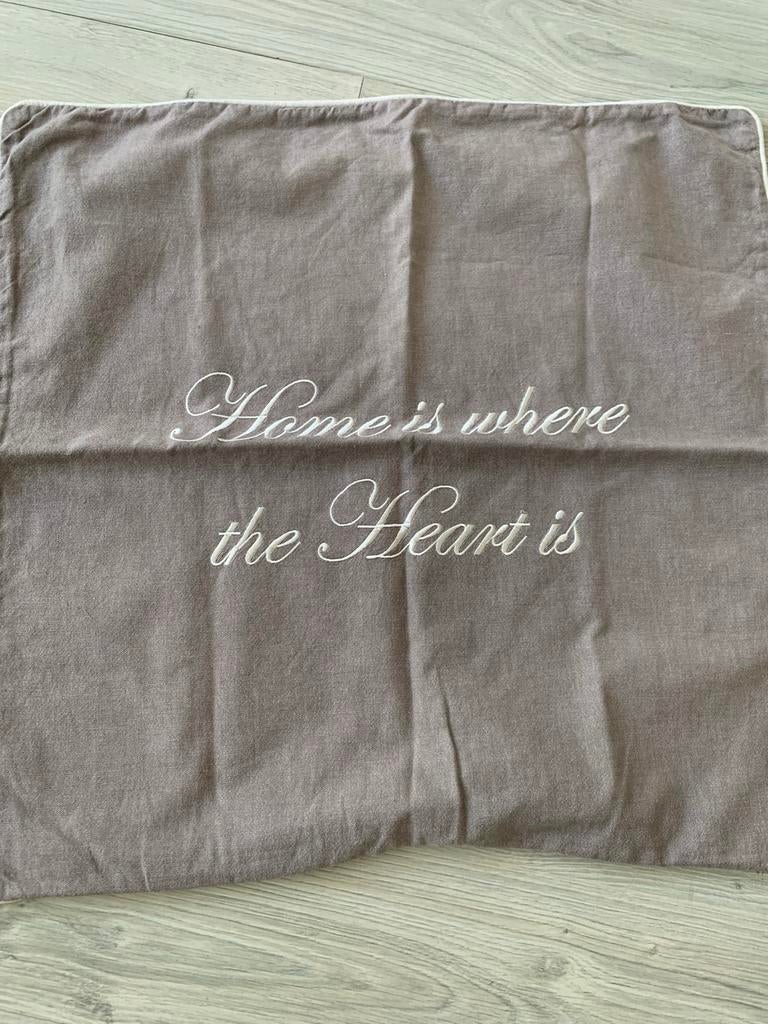 Kussenhoes 'Home is where the Heart is' - Grijs, Ophalen of Verzenden, Zo goed als nieuw, Grijs, Vierkant