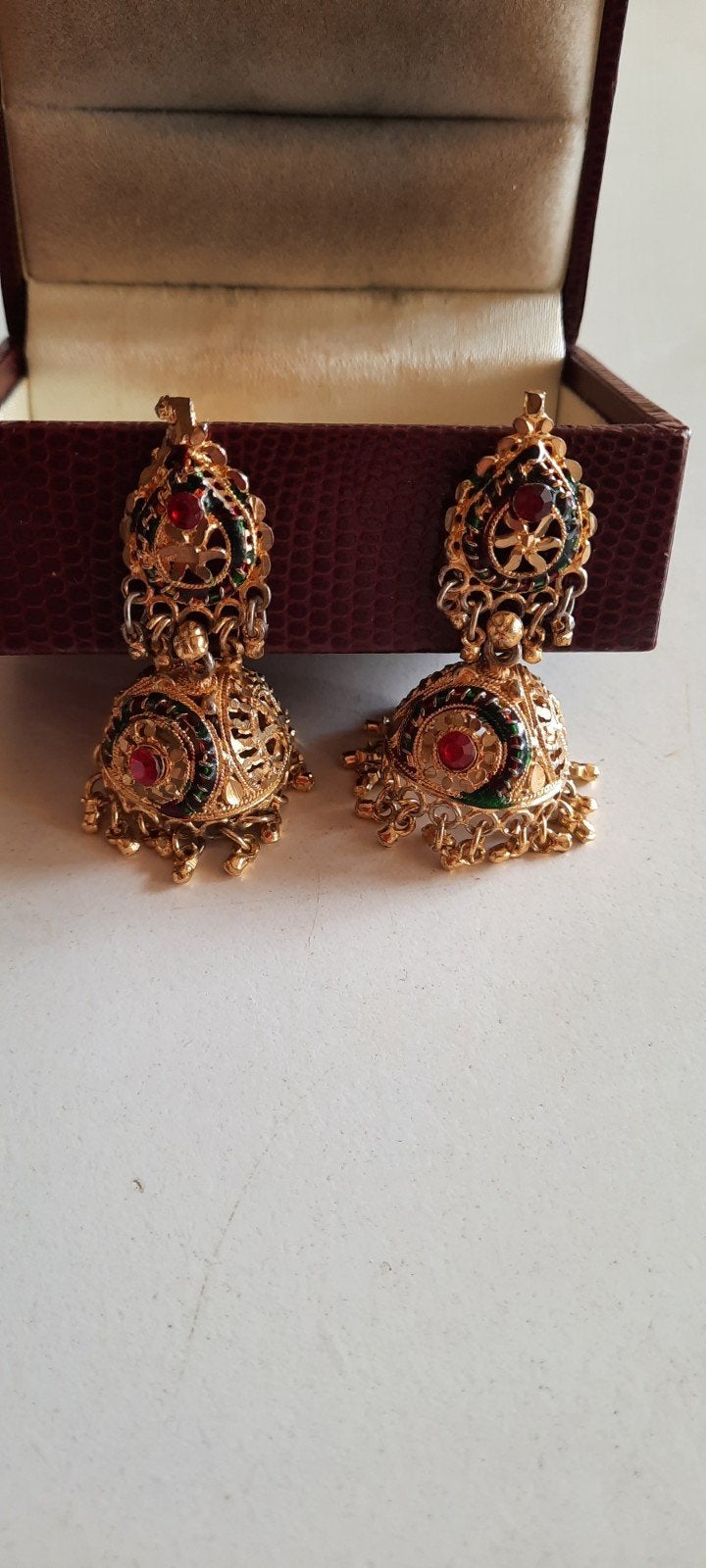 Antieke  traditionele oorbellen, India., Ophalen of Verzenden, Overige materialen