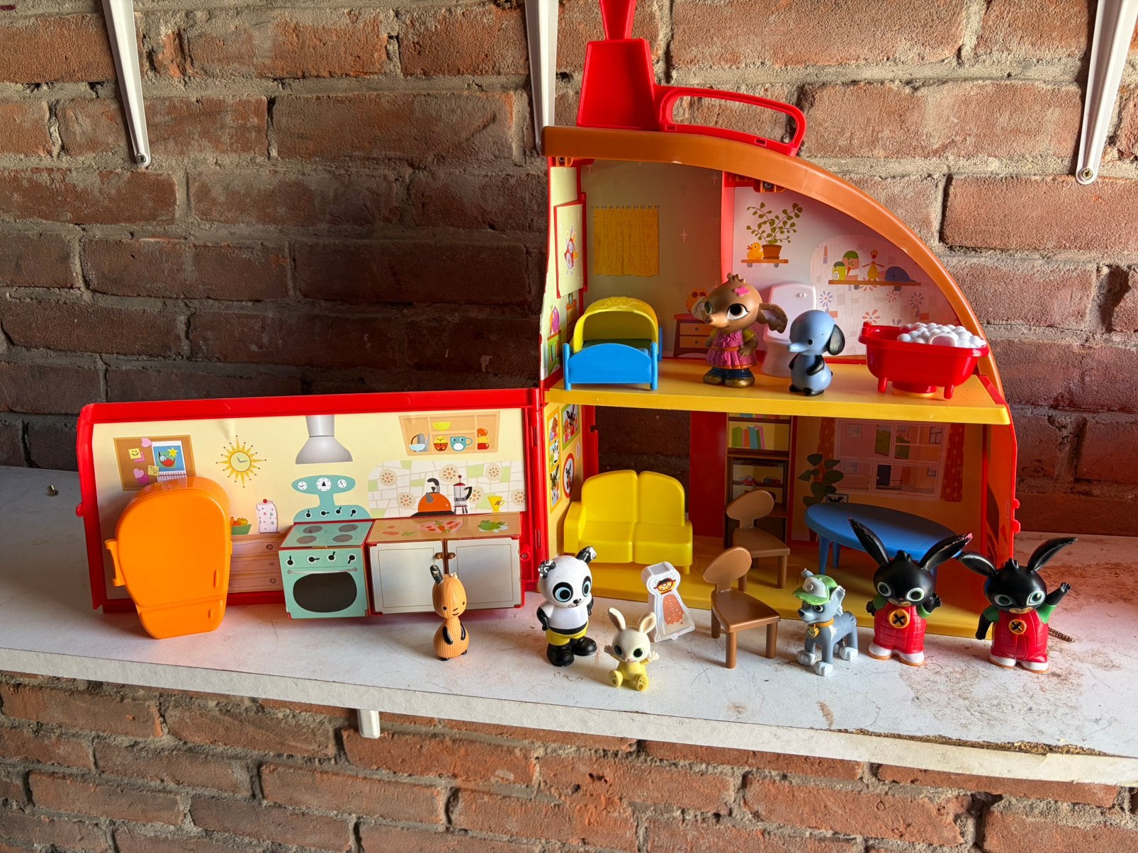 Bing speelhuis met poppetjes, Ophalen, Zo goed als nieuw, Speelset