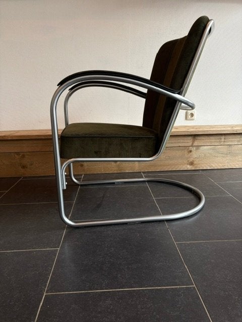 2 Gispen 412 fauteuils, zijdemat , nieuwe mosgroene ribstof, Design, 75 tot 100 cm, Zo goed als nieuw, Stof