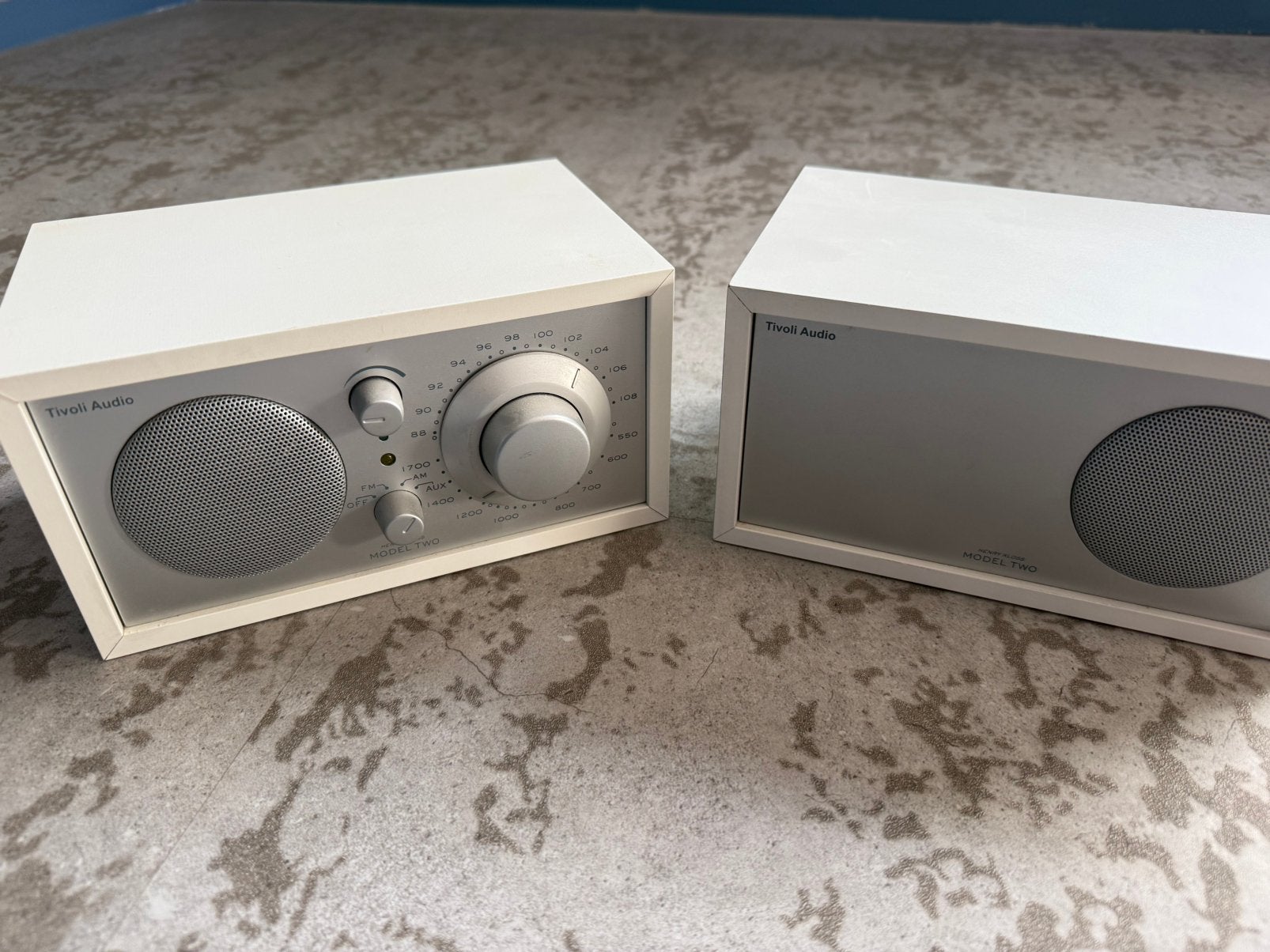 Tivoli Audio Model Two - Design Radio met Stereo Speakers, Ophalen of Verzenden, Gebruikt