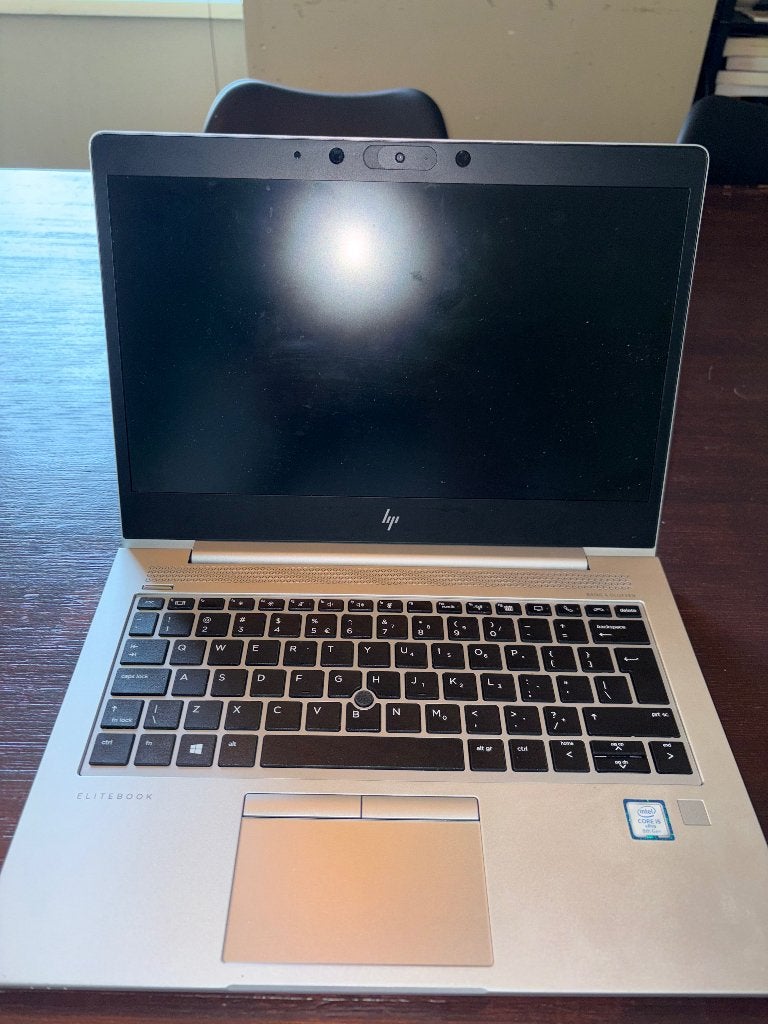 HP Elitebook ( defect), Ophalen of Verzenden, Niet werkend, 14 inch, 2 tot 3 Ghz