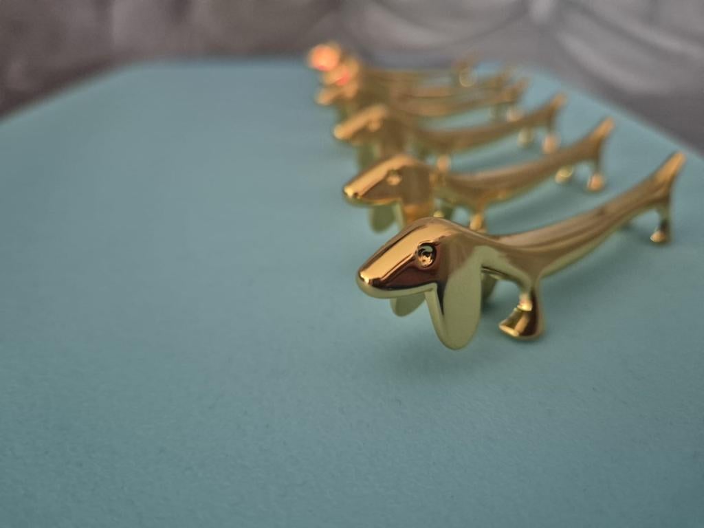 Zes goudkleurige teckel messenleggers  nieuw, Verzenden, Nieuw, Hond of Kat, Beeldje of Figuurtje