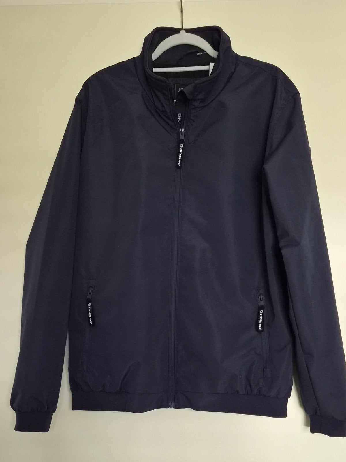 Jean Pascale herenjas maat L - Nieuw met kaartje, Kleding | Heren, Ophalen, Maat 52/54 (L), Blauw, Nieuw