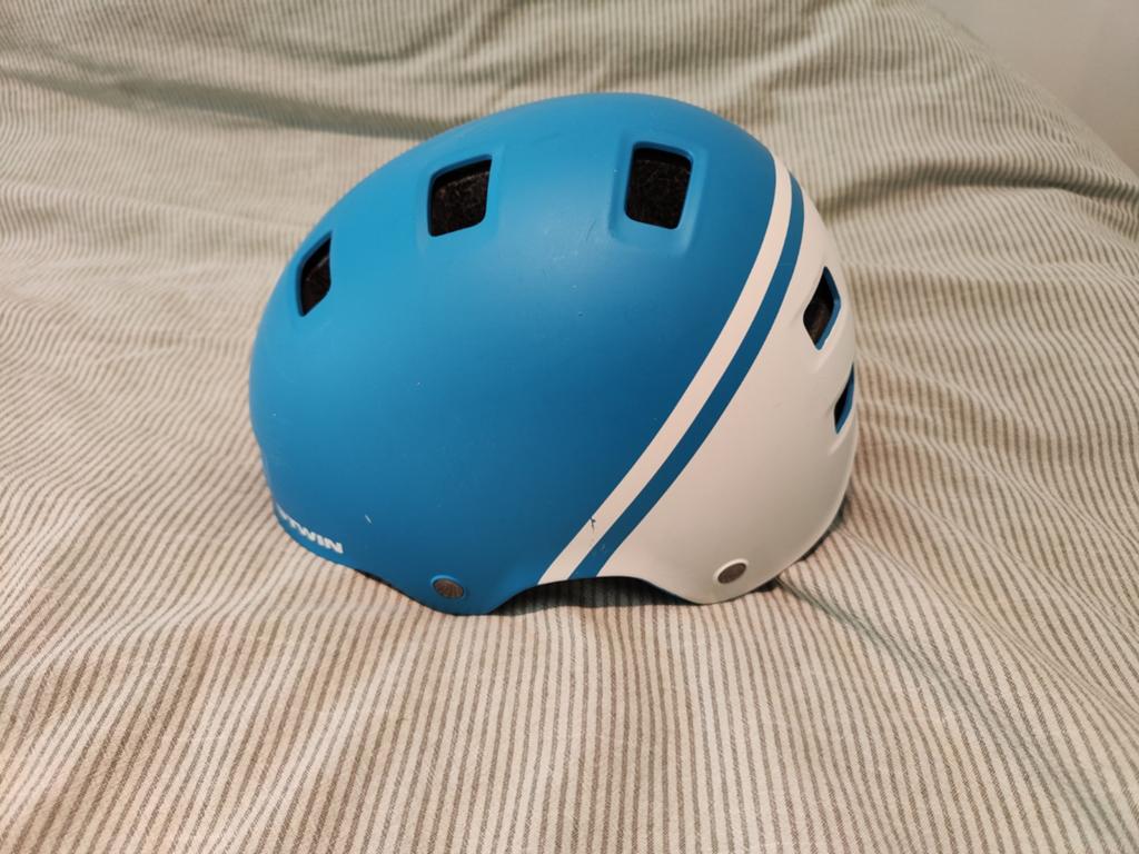 B'Twin Teen 520 Fietshelm Blauw/Wit Maat S (52-55 cm), Ophalen of Verzenden, Zo goed als nieuw, S, B'Twin