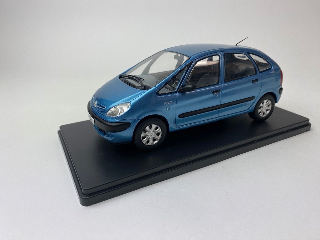 Whitebox 1:24 Citroen Xsara Picasso 1999 lichtblauw, Overige merken, -, Nieuw, Ophalen of Verzenden