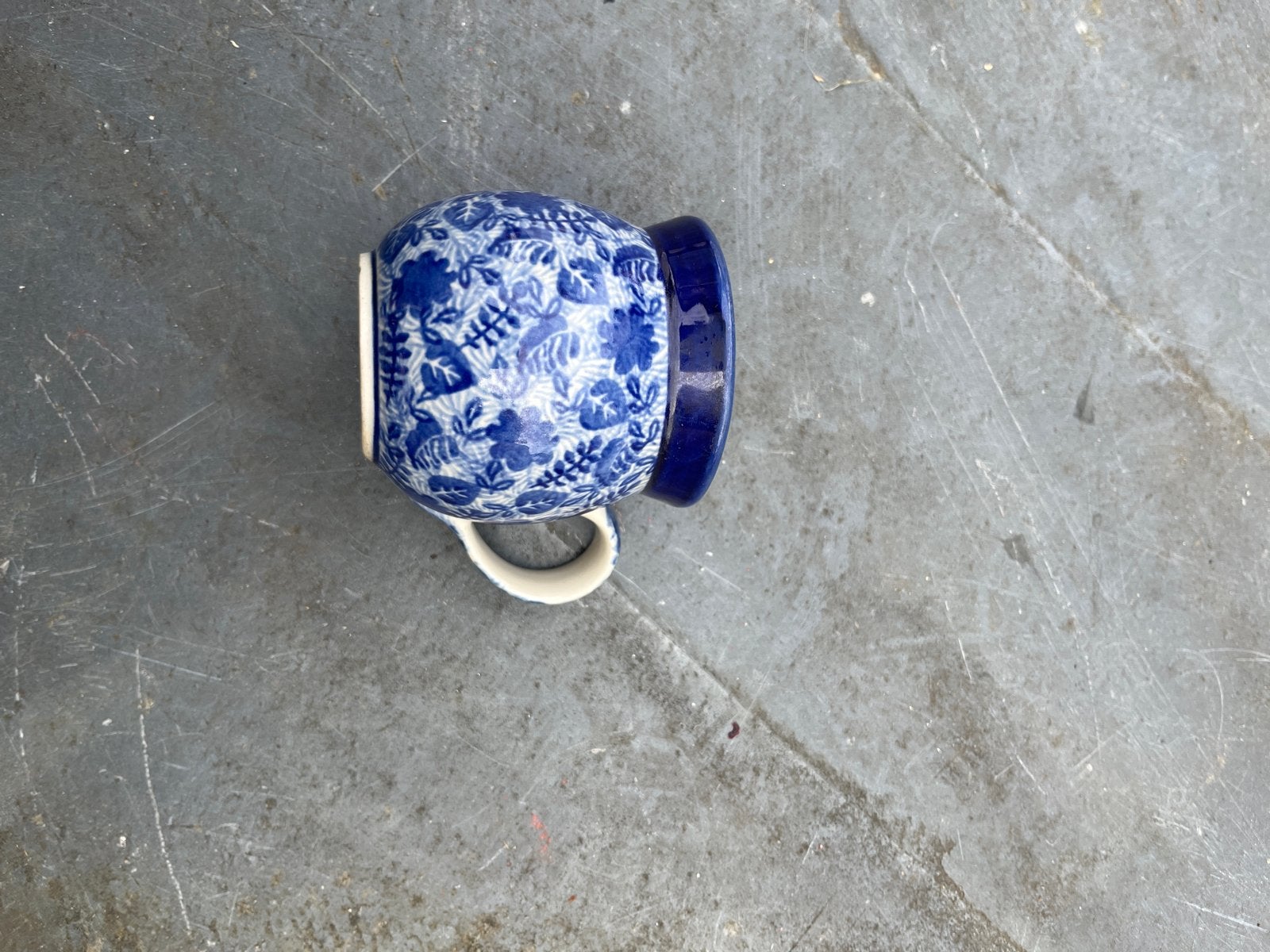 Handgemaakte Poolse mok, blauw-wit bloemmotief, Ophalen of Verzenden