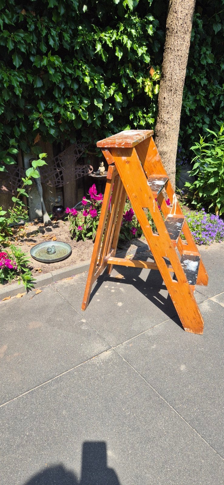 Antieke vintage schilderstrap bibliotheek trap., Ophalen