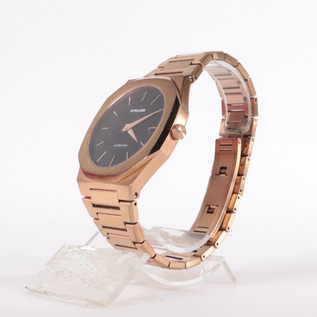 D1 Milano ultrathin - Nette Staat, Flex Ltd., Gebruikt, https://flex.com/contact-us, Nobelstraat 10, 5807 GA Oostrum LB, Limburg, Nederland