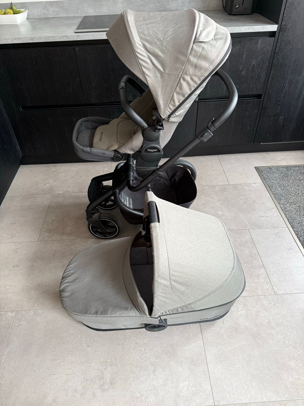 Easywalker Harvey 2 Combiwagen met Reiswieg en Accessoires, Gebruikt, Combiwagen, Met autostoeltje, Ophalen