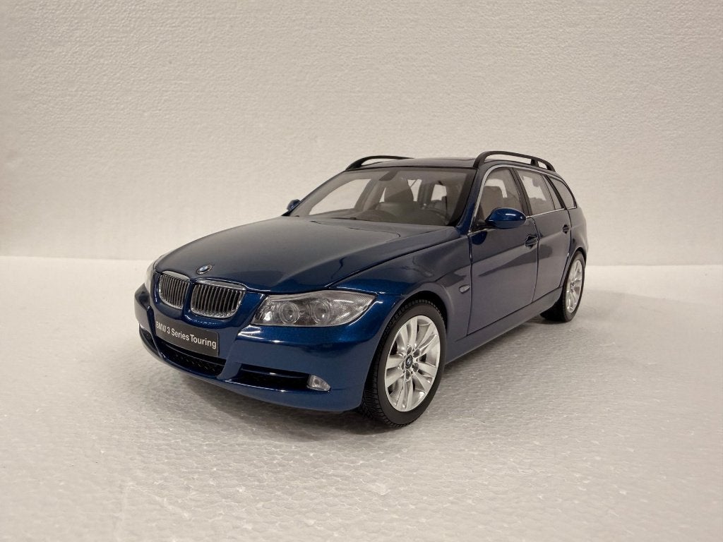 Kyosho 1:18 - BMW 330i Touring (E91) - Zeldzaam, Hobby en Vrije tijd, Ophalen of Verzenden, Nieuw, Auto, Kyosho