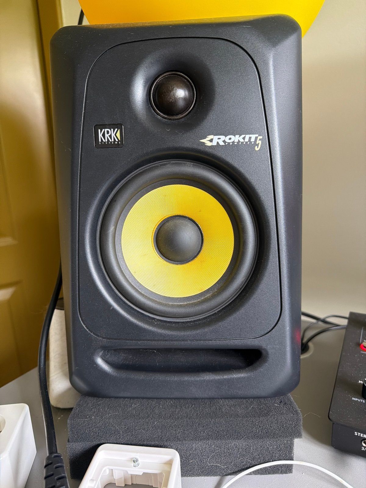 KRK Rokit 5 Studio Monitoren (2 stuks) - Perfect werkend, Gebruikt, 60 tot 120 watt, Front, Rear of Stereo speakers, Ophalen