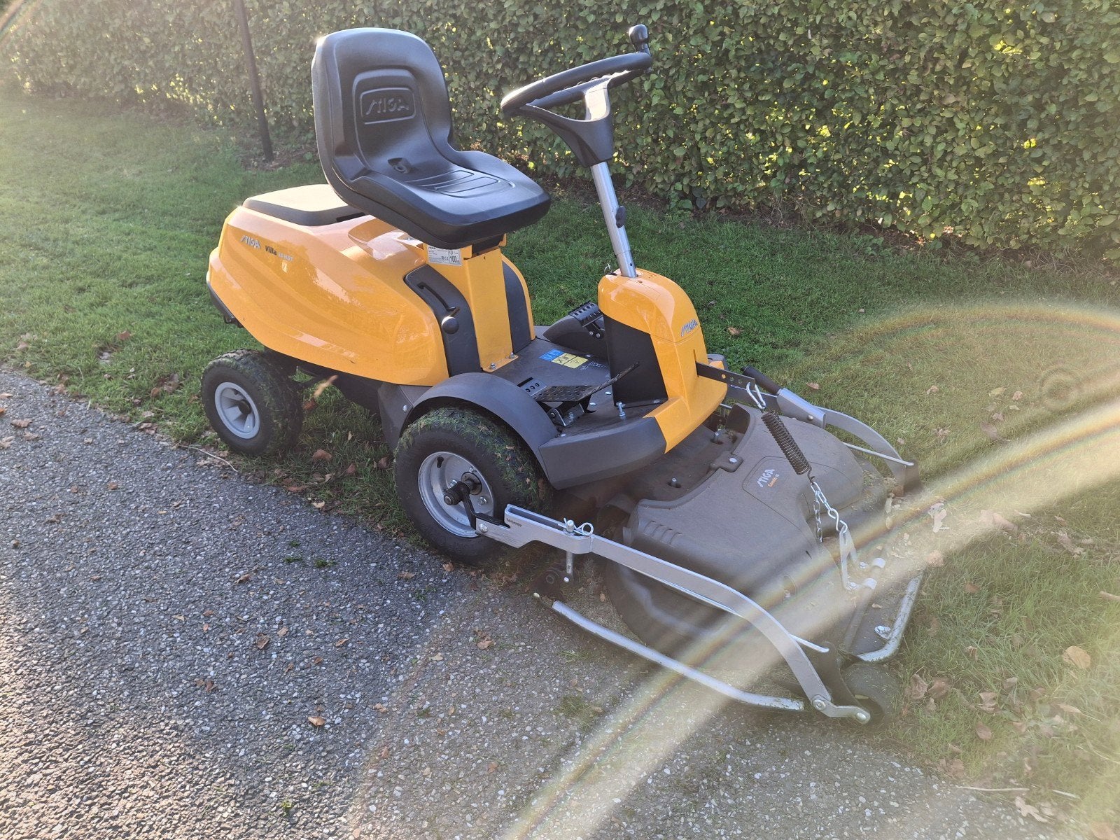 Stiga Villa 15 HST, met 95 cm mulchdek, 1 seizoen oud!, Ophalen, Elektrische starter, 90 tot 120 cm, Stiga zitmaaier