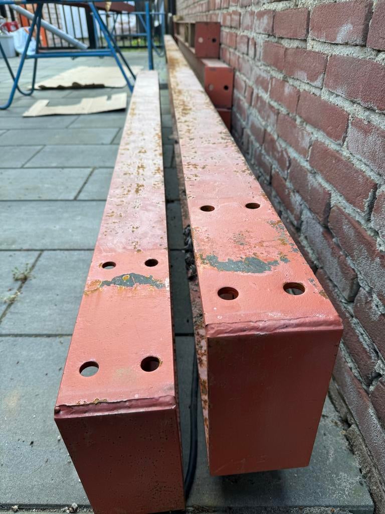 IPE 220 Stalen Balken - Gebruikt, Doe-het-zelf en Verbouw, Ophalen, Gebruikt, IJzer