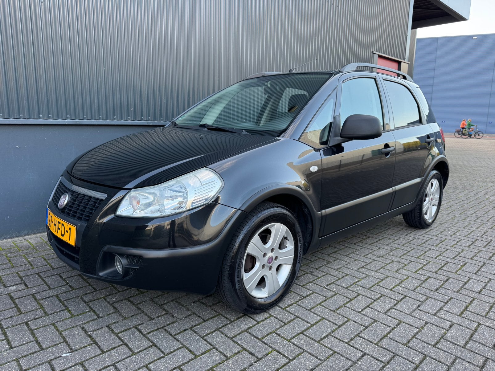 Fiat Sedici 1.6 | Suzuki SX4 | 140.954 KM | Airco,Nieuwe APK, Voorwielaandrijving, Dealer onderhouden, Zwart, 4 cilinders