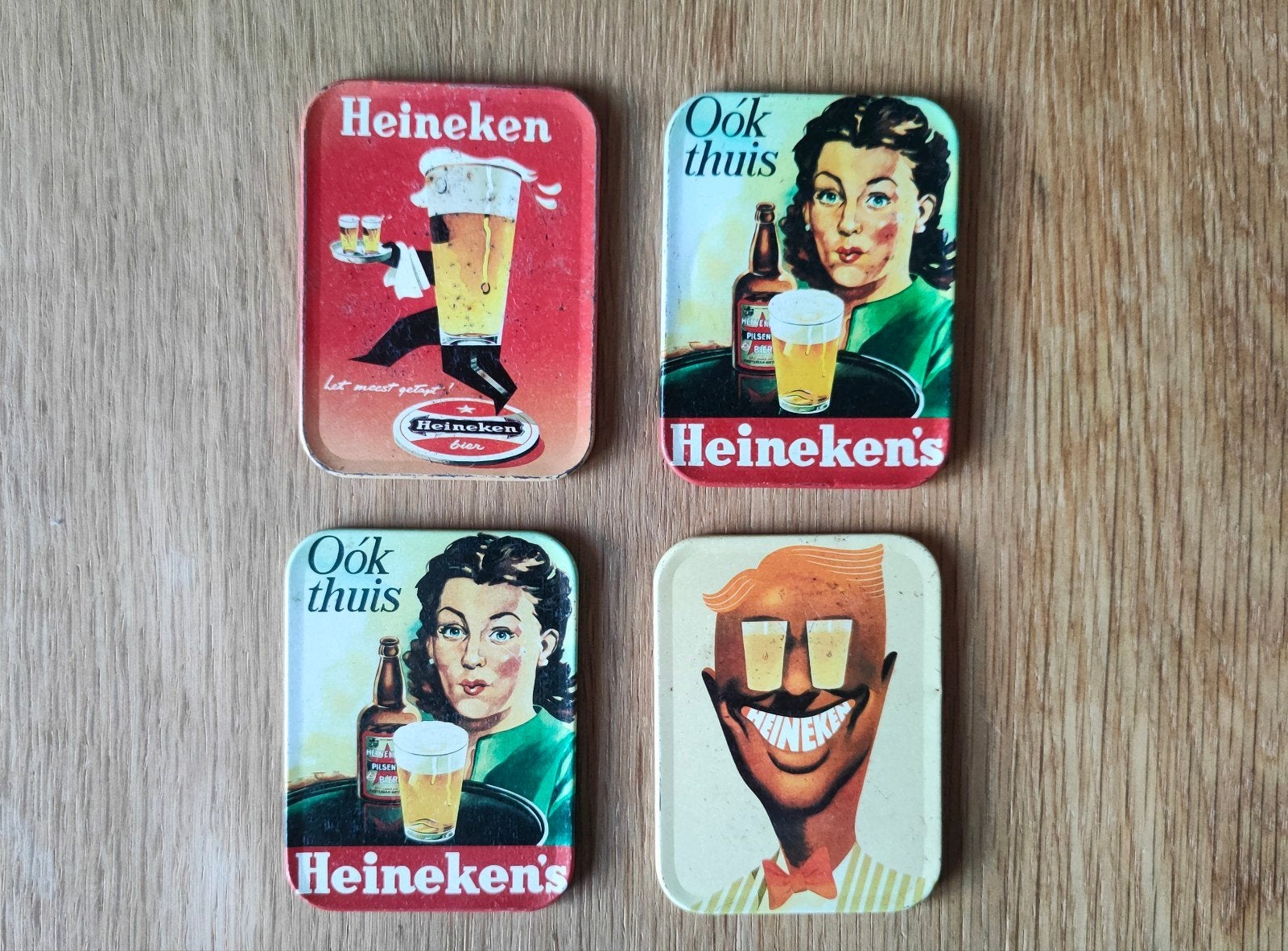 4 Heineken onderzetters van metaal,nostalgische afbeeldingen, Ophalen of Verzenden, Zo goed als nieuw, Viltje(s), Heineken