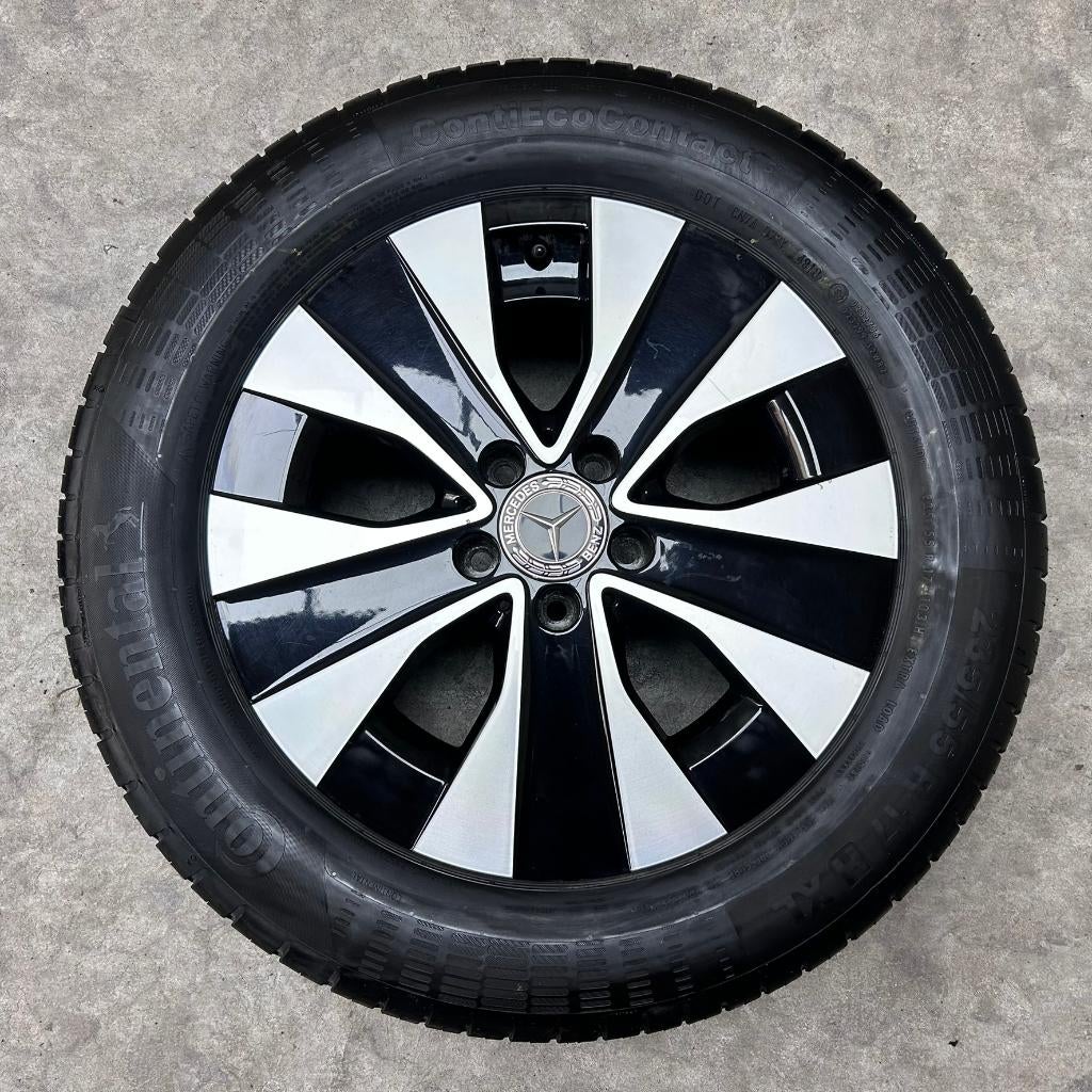 17 inch originele velgen + zomerbanden Mercedes Vito / Viano, Banden en Velgen, 17 inch, Ophalen of Verzenden, Zomerbanden