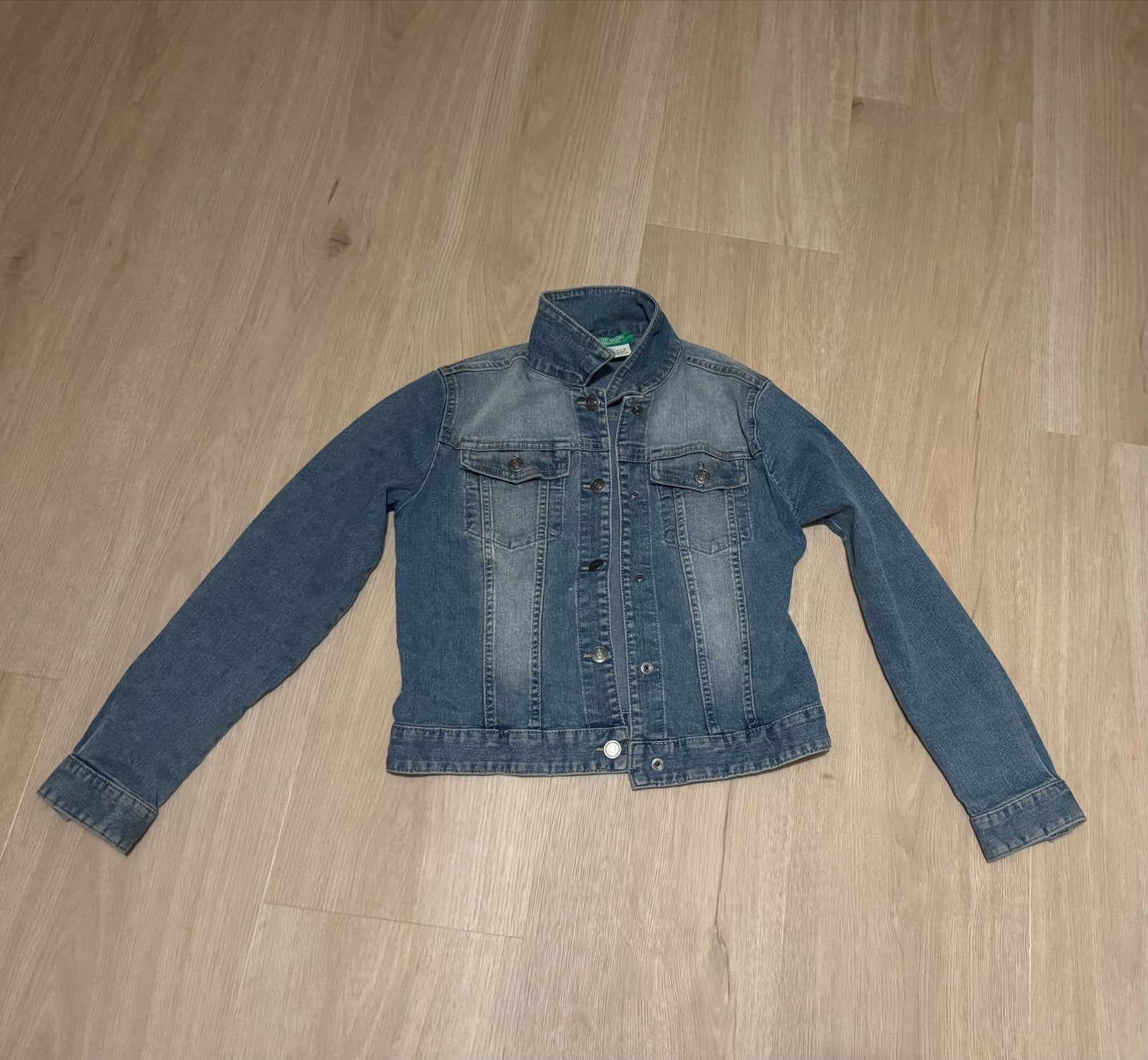 Benetton spijkerjasje denim – maat 150 / 10-11 jaar, Ophalen of Verzenden, Zo goed als nieuw, Maat 34 (XS) of kleiner, Blauw