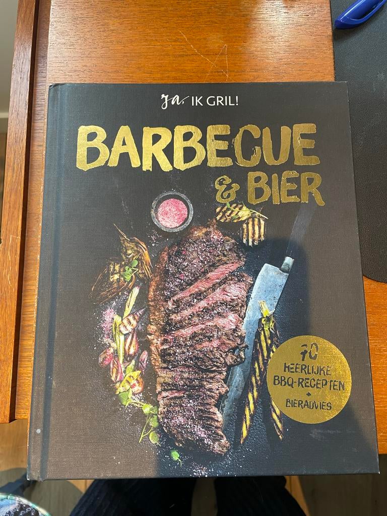 Barbecue & Bier: 70 Heerlijke BBQ-recepten, Ophalen of Verzenden, Zo goed als nieuw, Overige gebieden, Hoofdgerechten