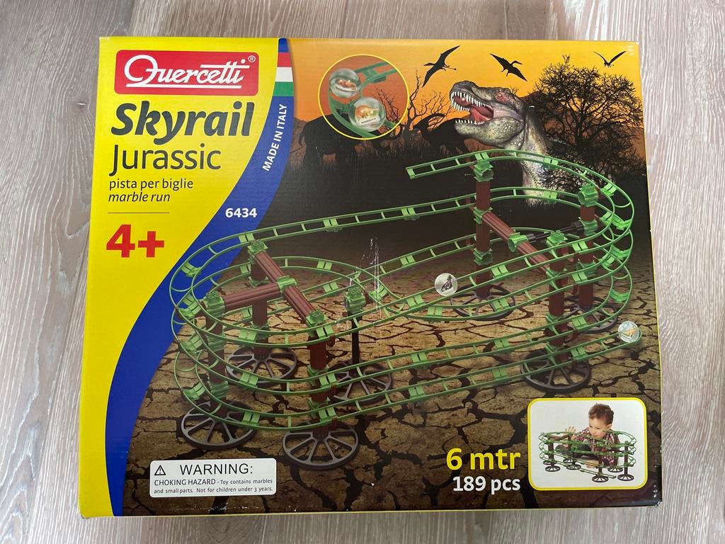 Quercetti Skyrail Jurassic knikkerbaan - 6 meter, Kinderen en Baby's, Speelgoed | Educatief en Creatief, Gebruikt, Bouwen, Ophalen of Verzenden