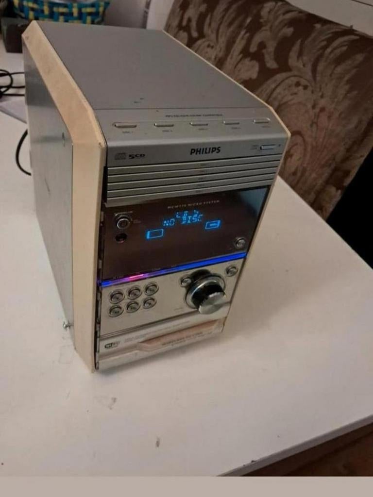 Te koop! Sony muziek soundbox., Ophalen