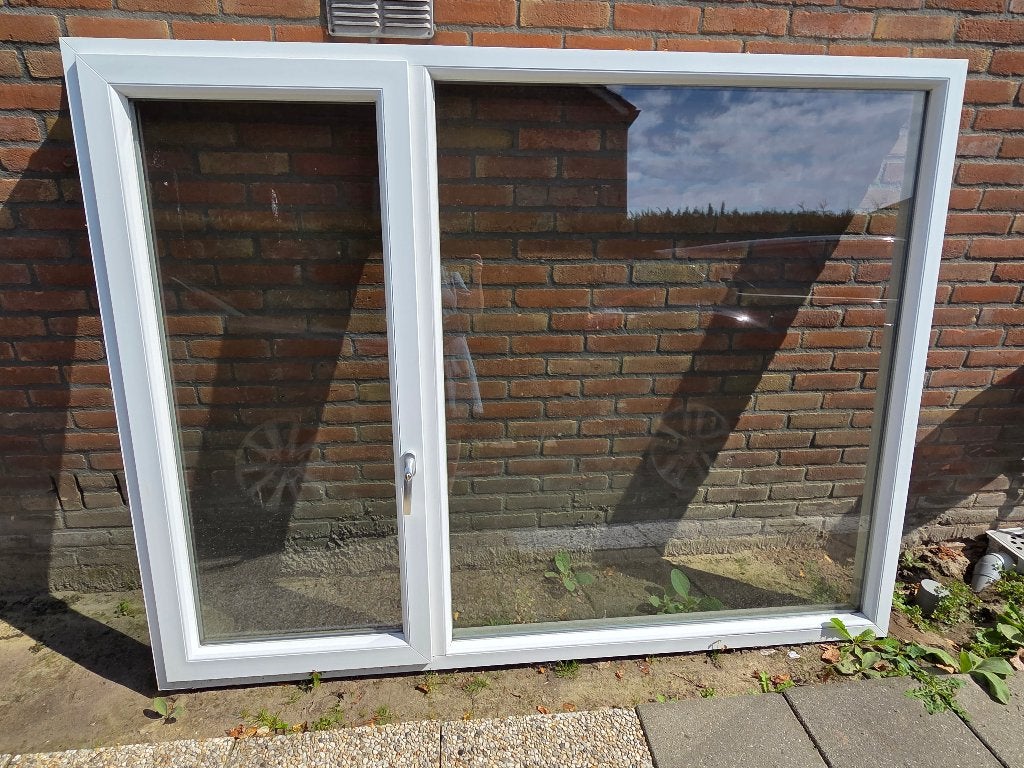 Gealan Kunststof Kozijn met draaikiepraam, Doe-het-zelf en Verbouw, Ophalen, Kunststof, Gebruikt, Raamkozijn