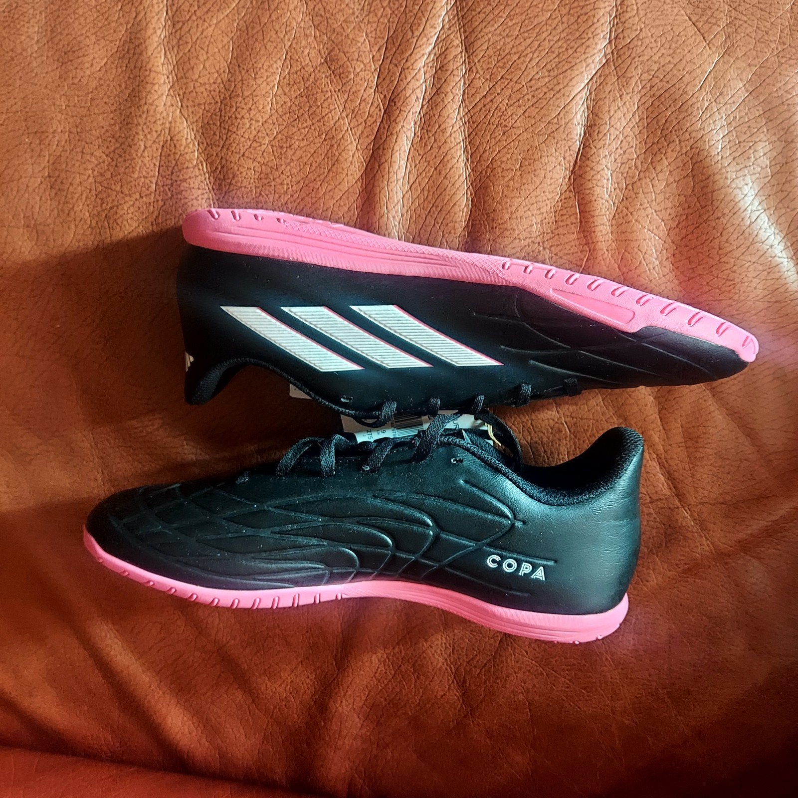 Adidas voetbalzal  schoenen  maat 45 nieuw, Ophalen of Verzenden, Nieuw, Jongen of Meisje, Schoenen