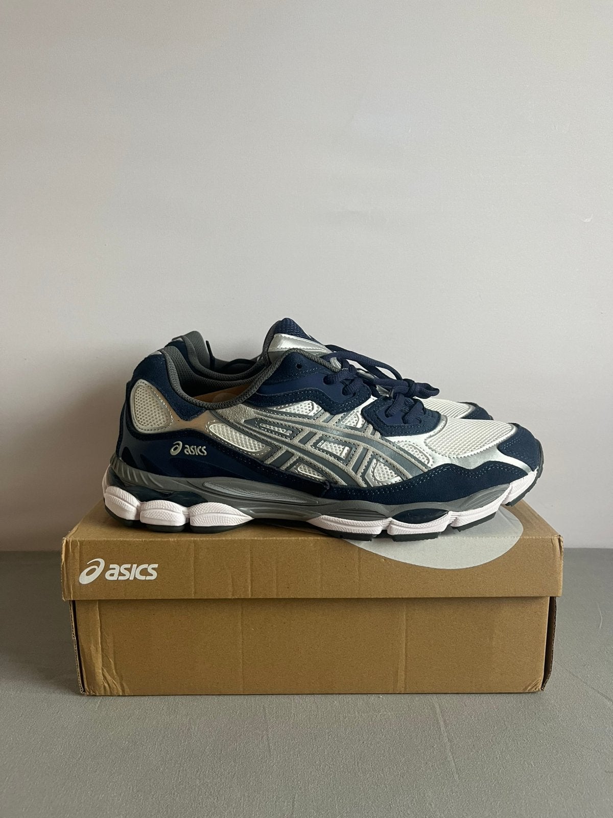 Asics Gel - 45, Ophalen of Verzenden, Zo goed als nieuw, Blauw