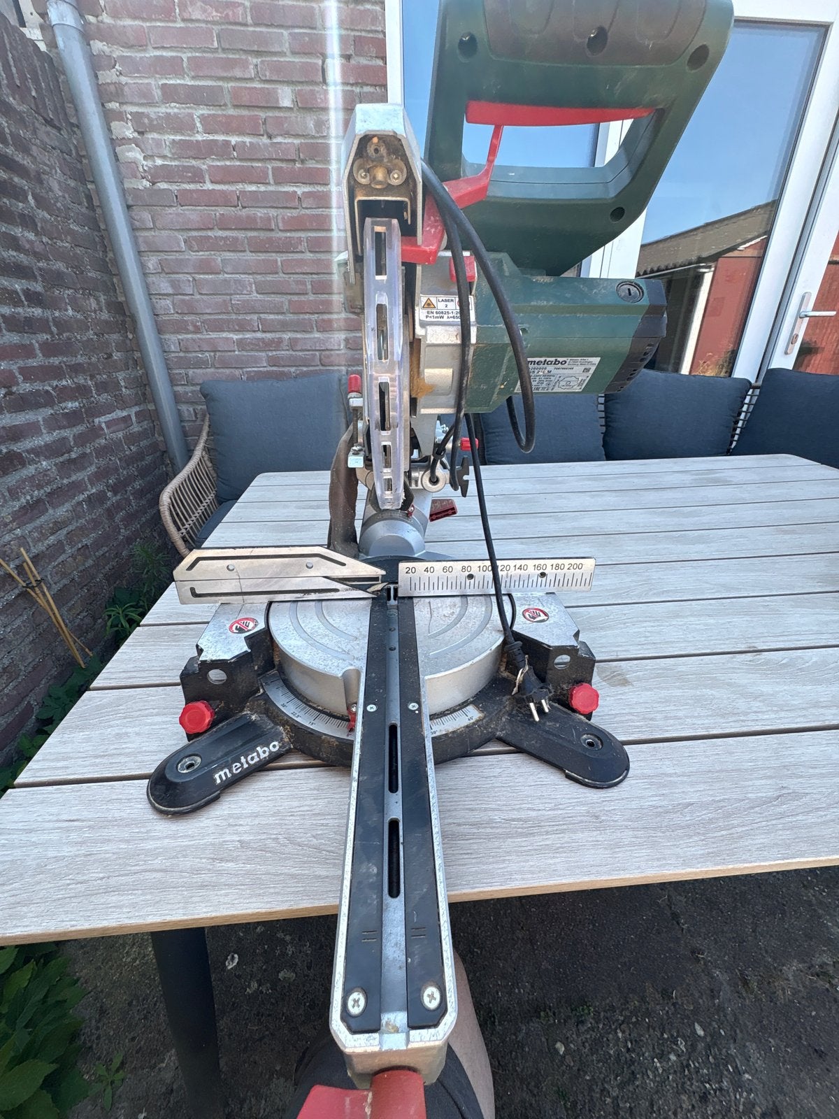 Metabo KGS 216 M Afkortzaag - Gebruikt, Doe-het-zelf en Verbouw, Gereedschap | Zaagmachines, Ophalen, Gebruikt, 600 tot 1200 watt