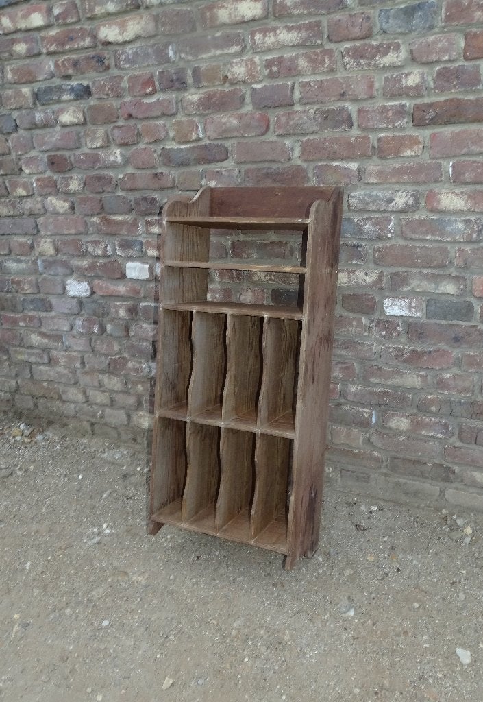 oud houten bordenrek rek kast hangkast regaal, Ophalen
