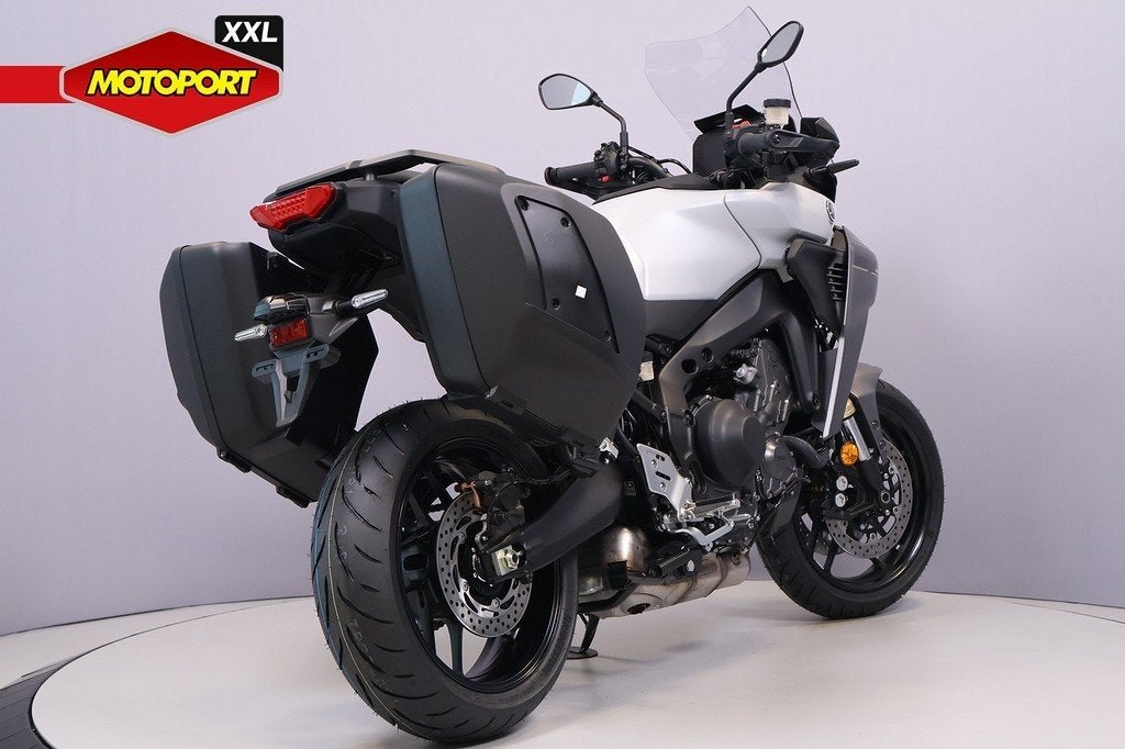 Yamaha TRACER 9 GT, Bedrijf, Sport