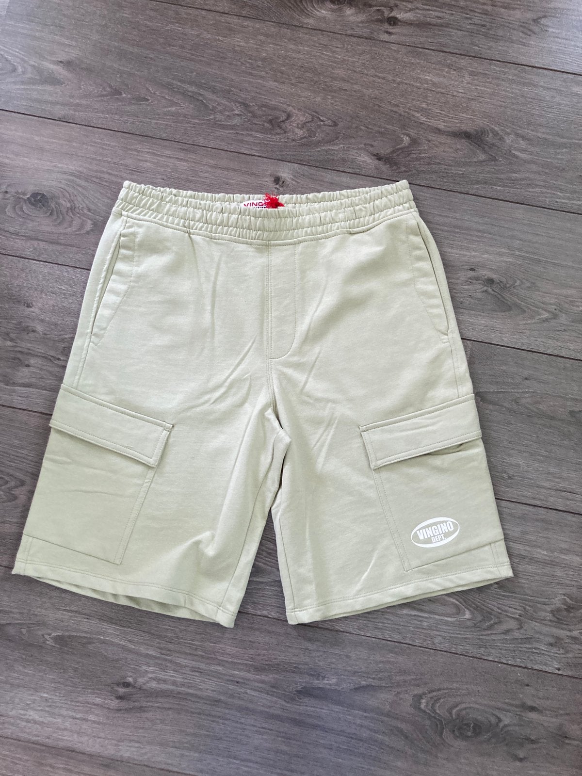 VINGINO basic cargo short nieuw mt 170-176, Kinderen en Baby's, Ophalen of Verzenden, Nieuw, Jongen, Broek