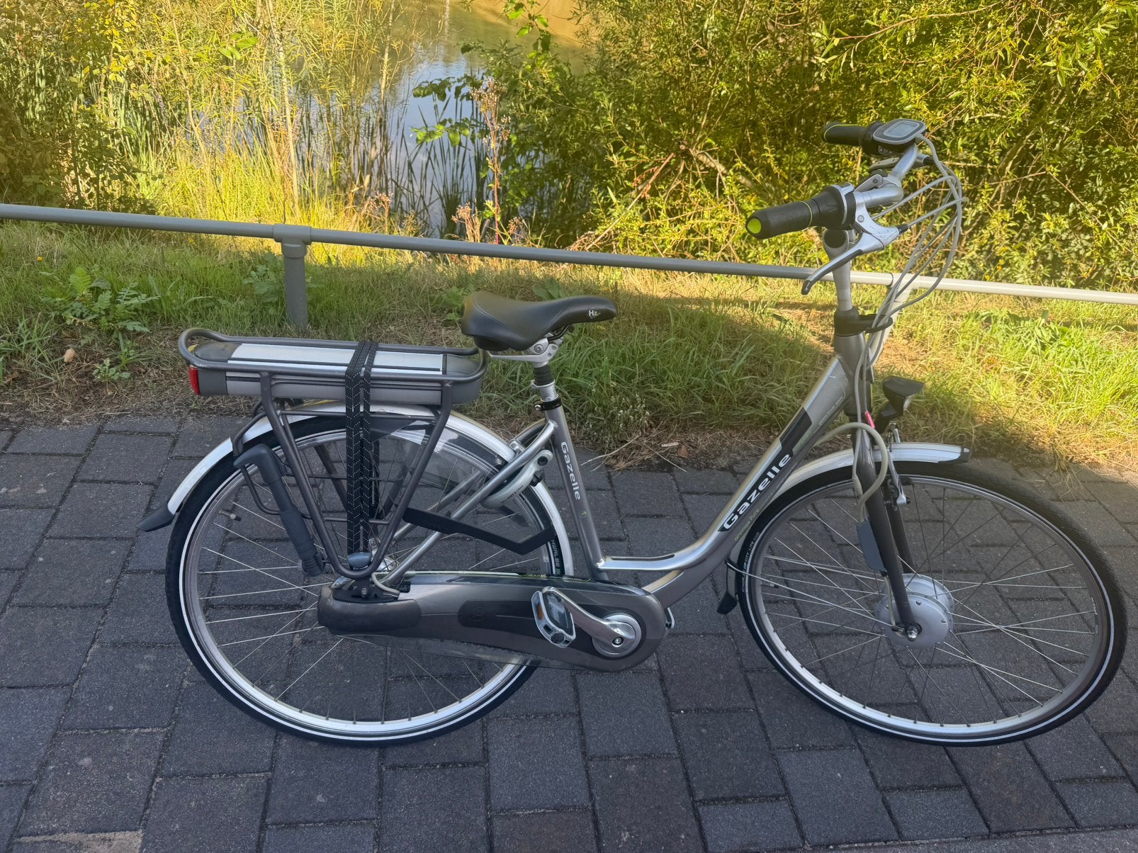 Gazelle Elektrische Fiets,28 inch,Accu en Motor %100 goed, Ophalen, 53 tot 56 cm, Versnellingen, Zo goed als nieuw