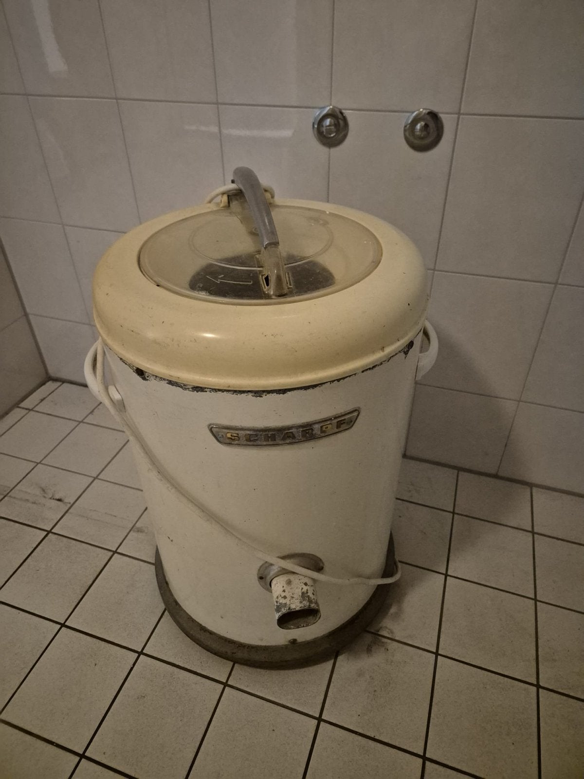 Gratis - Vintage Centrifuge (1958-1962), Witgoed en Apparatuur, Gebruikt, Minder dan 4 kg, Bovenlader, Ophalen of Verzenden