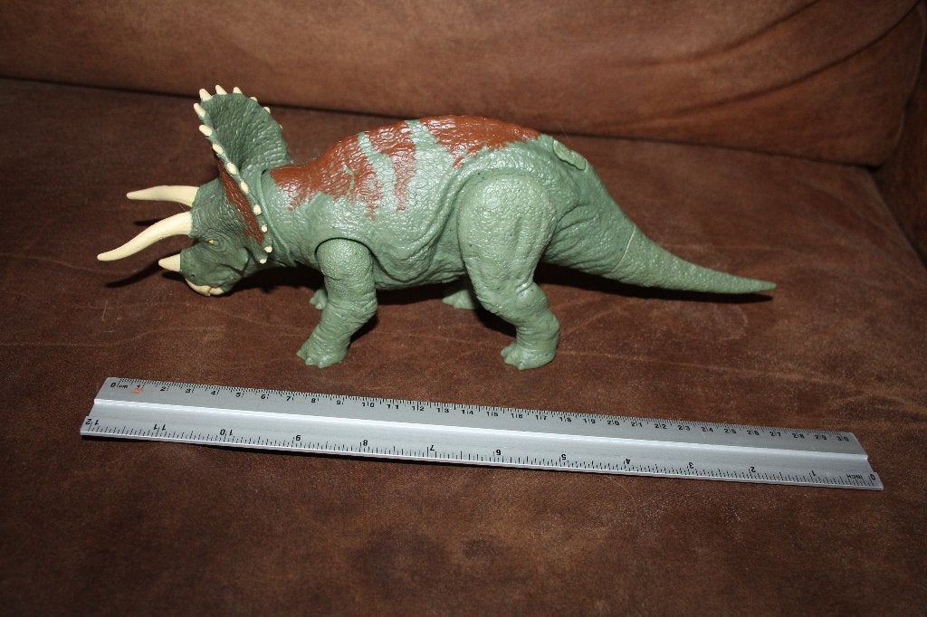 Jurassic World Dino Triceratops, Kinderen en Baby's, Ophalen of Verzenden, Zo goed als nieuw